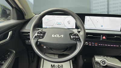 2024 Kia EV6 Light