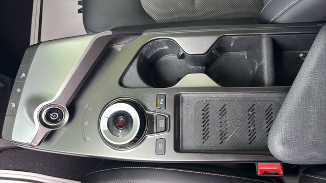 2024 Kia EV6 Light