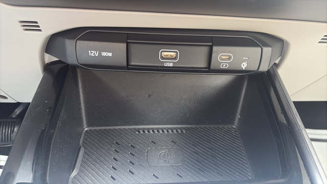 2023 Kia Niro EV Wind
