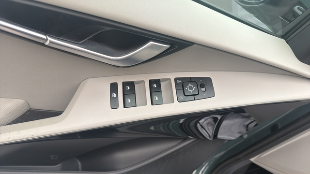 2023 Kia Niro EV Wind