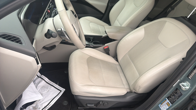 2023 Kia Niro EV Wind