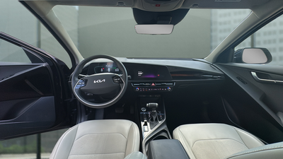 2024 Kia Niro EX