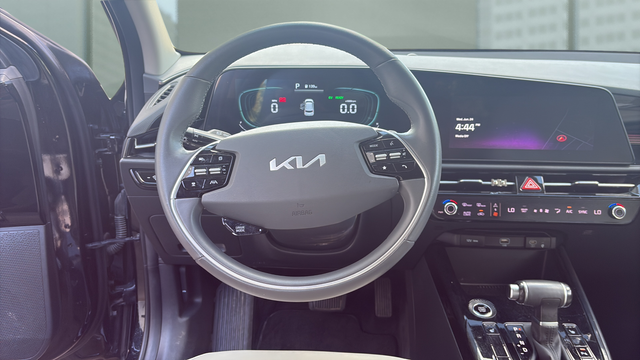 2024 Kia Niro EX