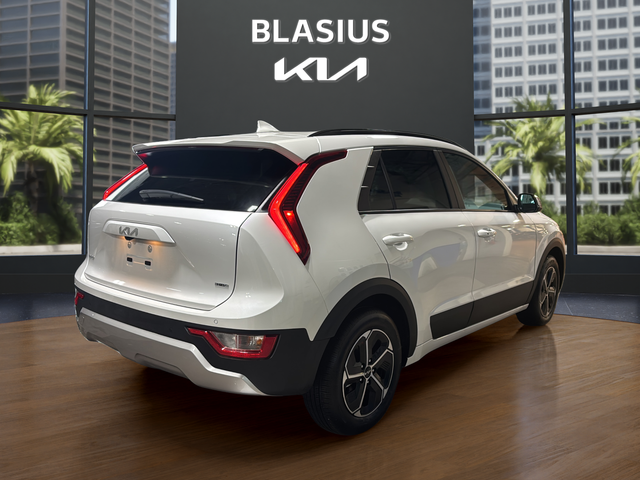 2025 Kia Niro EX