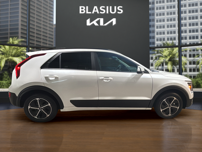 2025 Kia Niro EX