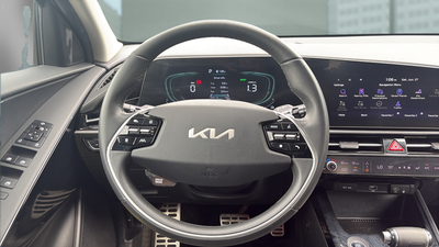 2023 Kia Niro EX Touring