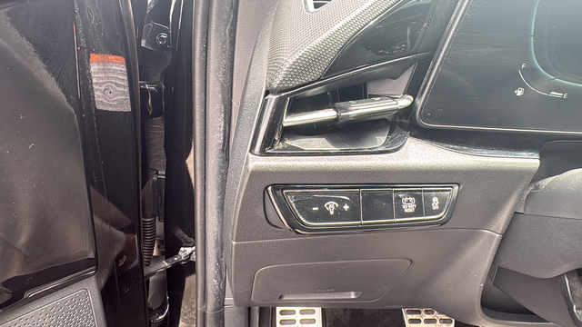 2023 Kia Niro EX Touring
