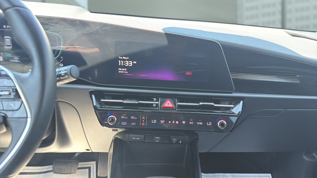 2023 Kia Niro EX