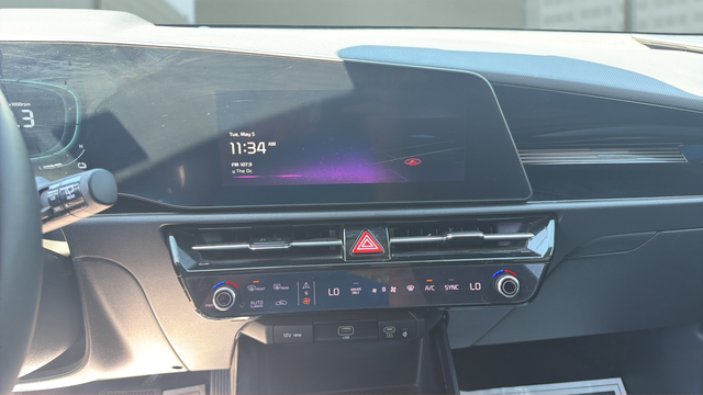 2023 Kia Niro EX