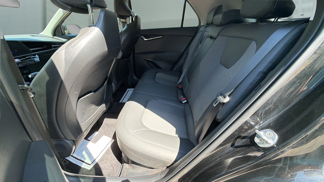 2023 Kia Niro EX