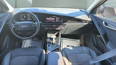 2024 Kia Niro EX Touring