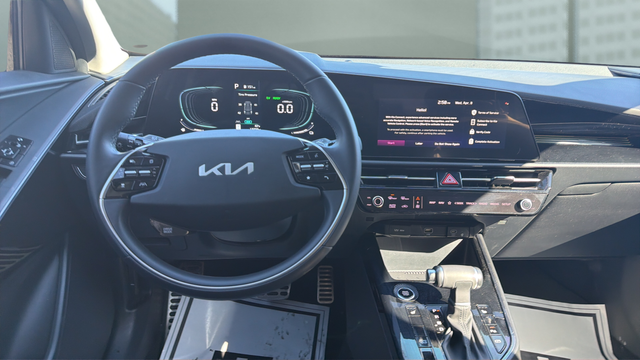 2024 Kia Niro EX Touring