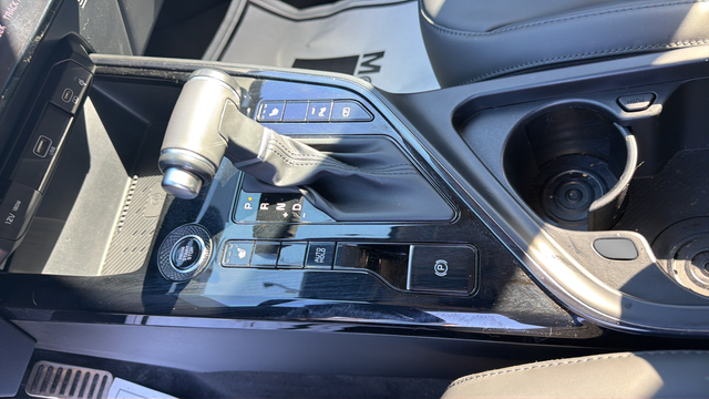 2024 Kia Niro EX Touring