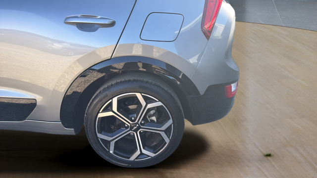 2024 Kia Niro EX Touring