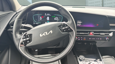 2023 Kia Niro Plug-In Hybrid EX