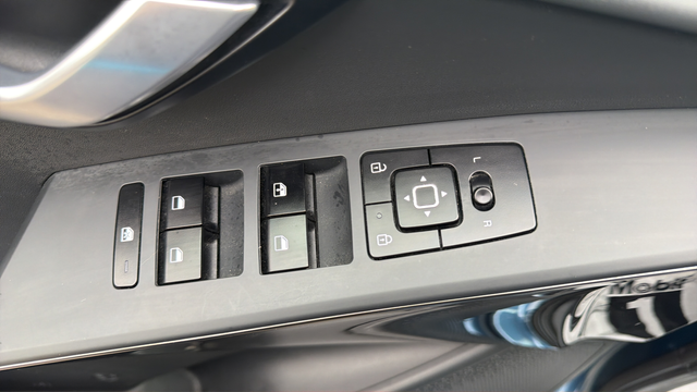 2023 Kia Niro Plug-In Hybrid EX