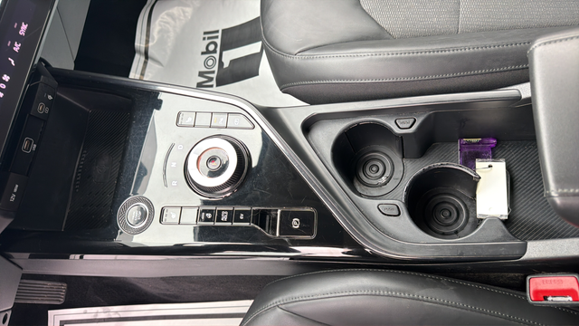 2023 Kia Niro Plug-In Hybrid EX