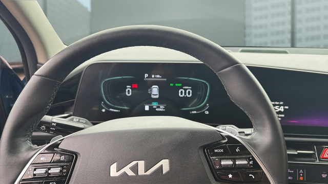 2023 Kia Niro Plug-In Hybrid EX