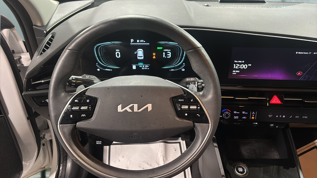 2023 Kia Niro Plug-In Hybrid EX