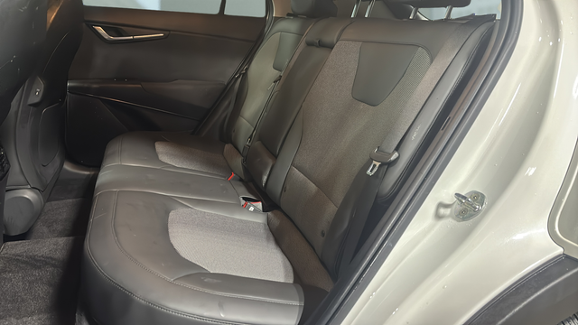 2023 Kia Niro Plug-In Hybrid EX