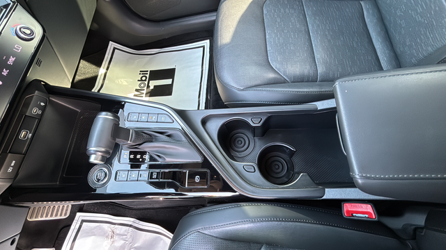 2023 Kia Niro SX Touring