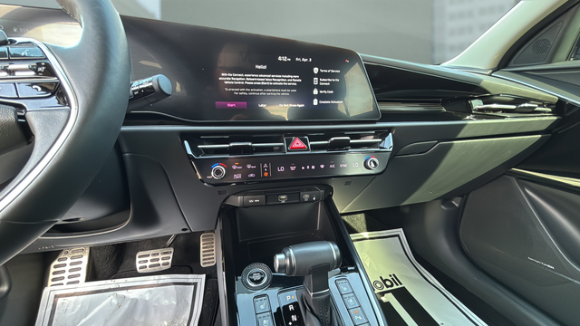 2023 Kia Niro SX Touring