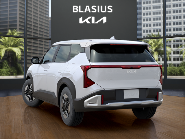 2027 Kia Seltos LX