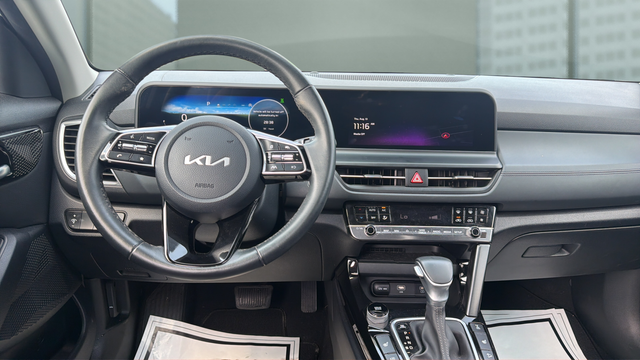 2024 Kia Seltos EX