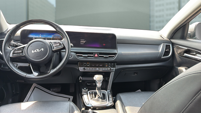 2024 Kia Seltos EX