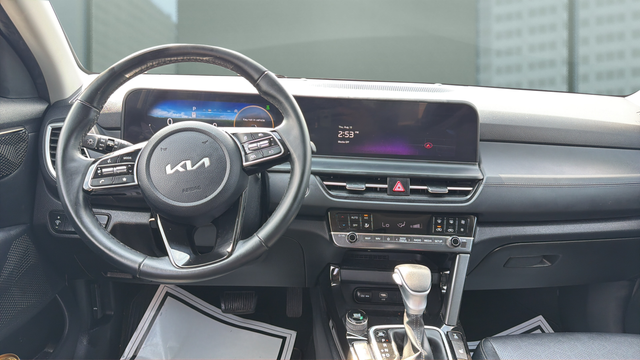 2024 Kia Seltos EX