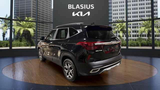 2023 Kia Seltos EX
