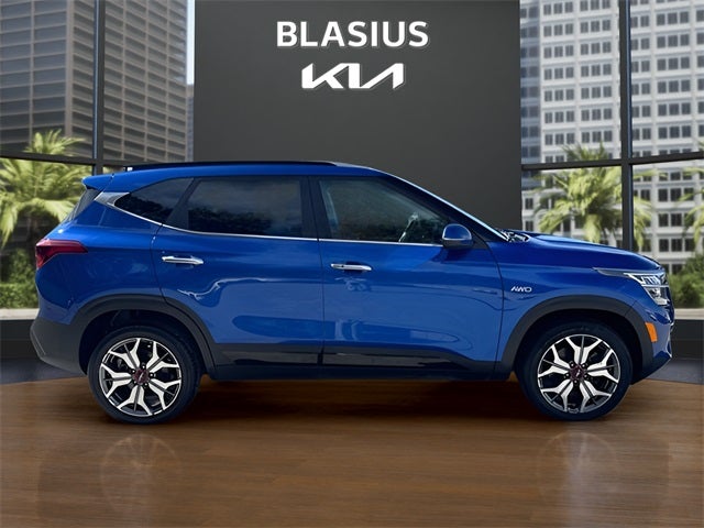 2023 Kia Seltos SX