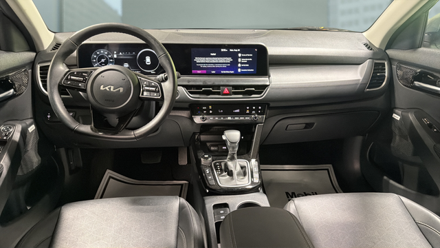 2025 Kia Seltos SX