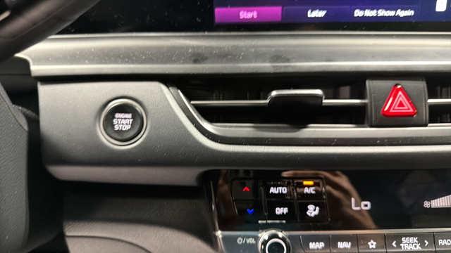 2025 Kia Seltos SX