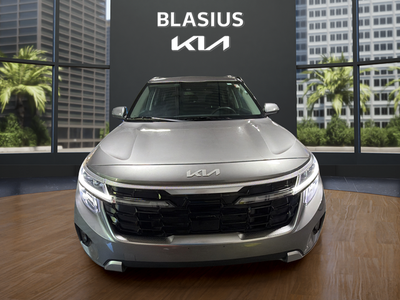 2025 Kia Seltos SX
