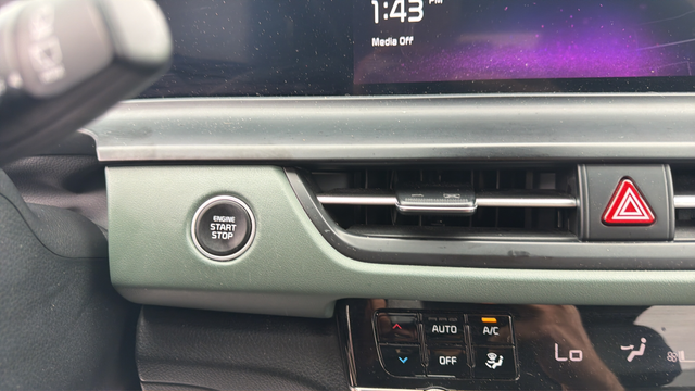 2024 Kia Seltos SX