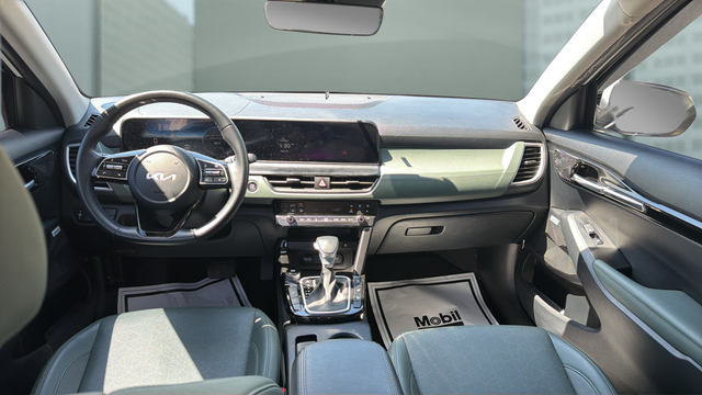 2024 Kia Seltos SX