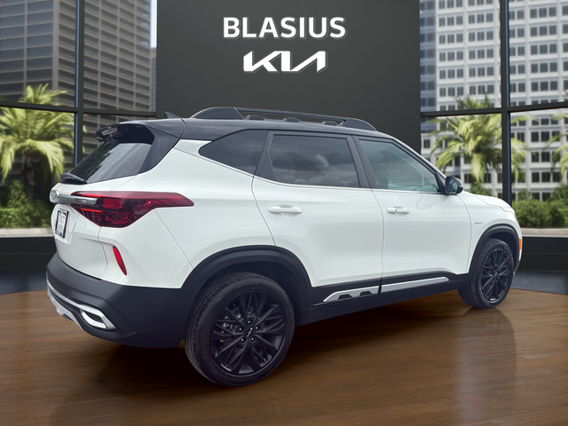 2023 Kia Seltos Nightfall