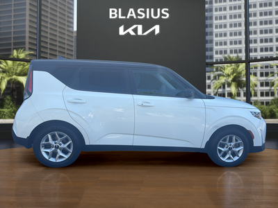 2023 Kia Soul S