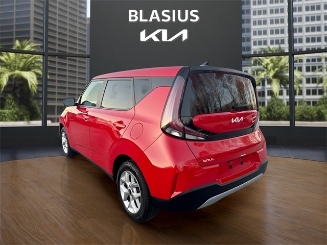 2024 Kia Soul LX