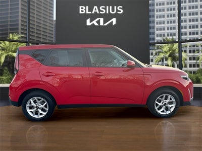 2024 Kia Soul LX
