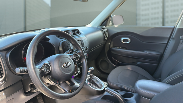 2017 Kia Soul Base