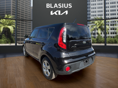 2017 Kia Soul Base