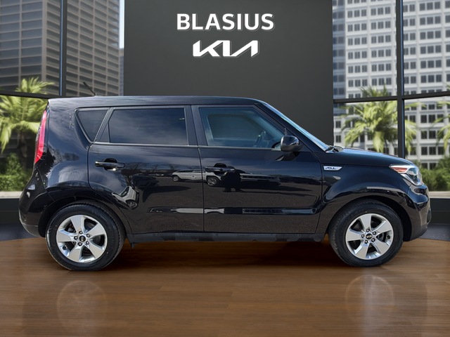 2017 Kia Soul Base
