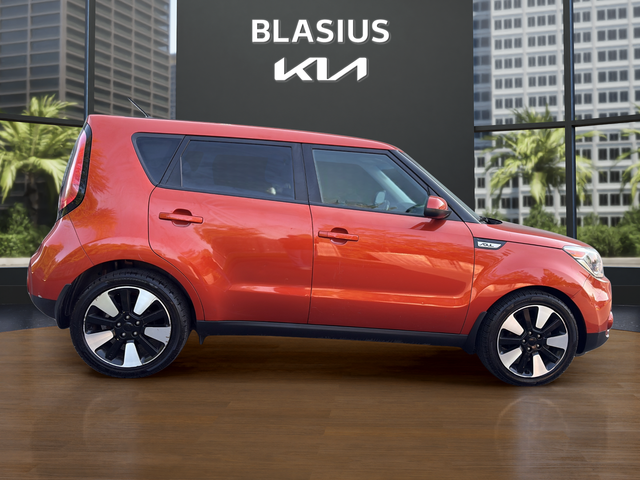 2018 Kia Soul 2.0L + 6 A/T's photo