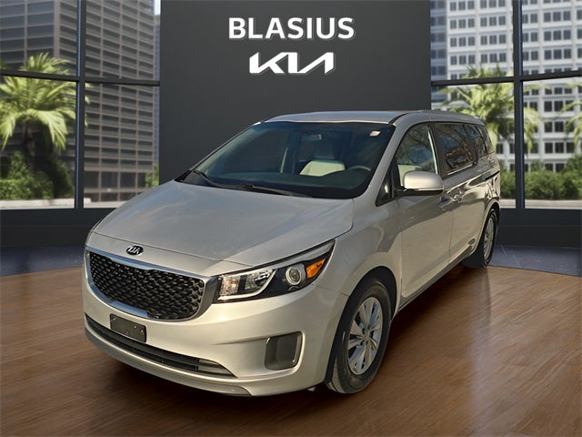2016 Kia Sedona LX