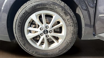 2024 Kia Carnival LX