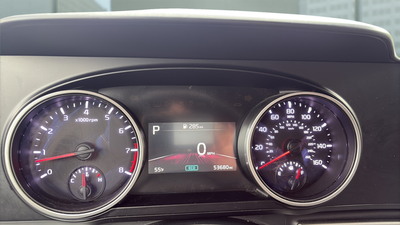 2024 Kia Carnival LX