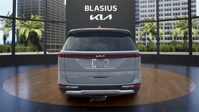 2024 Kia Carnival EX