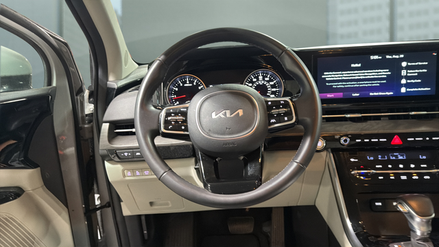 2024 Kia Carnival EX